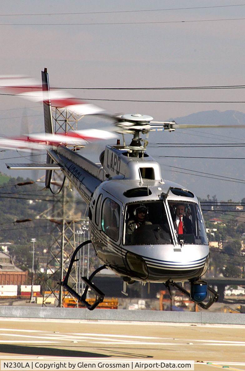 N230LA, 2000 Eurocopter AS-350B-2 Ecureuil Ecureuil C/N 3318, Eurocopter AS 350 B2 1 Pilot 2 FBI Agents