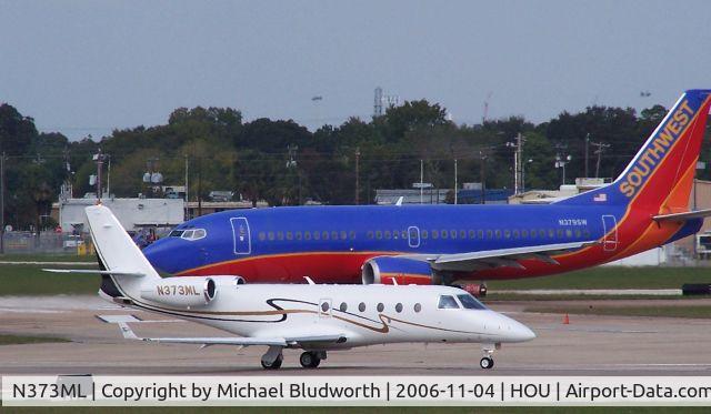 N373ML, 2006 Israel Aircraft Industries Gulfstream G150 C/N 204, Rolling for take off on 12R