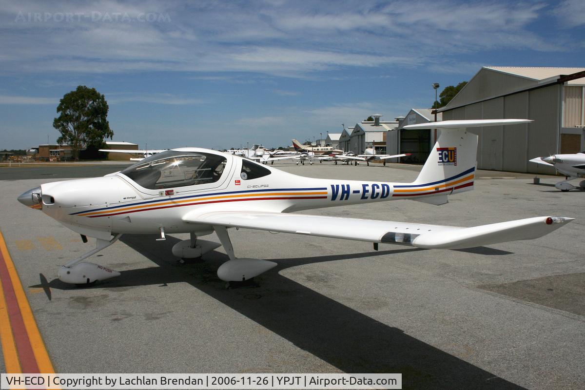 VH-ECD, 2005 Diamond DA-20C-1 Eclipse C/N C0306, Diamond DA-20-C1