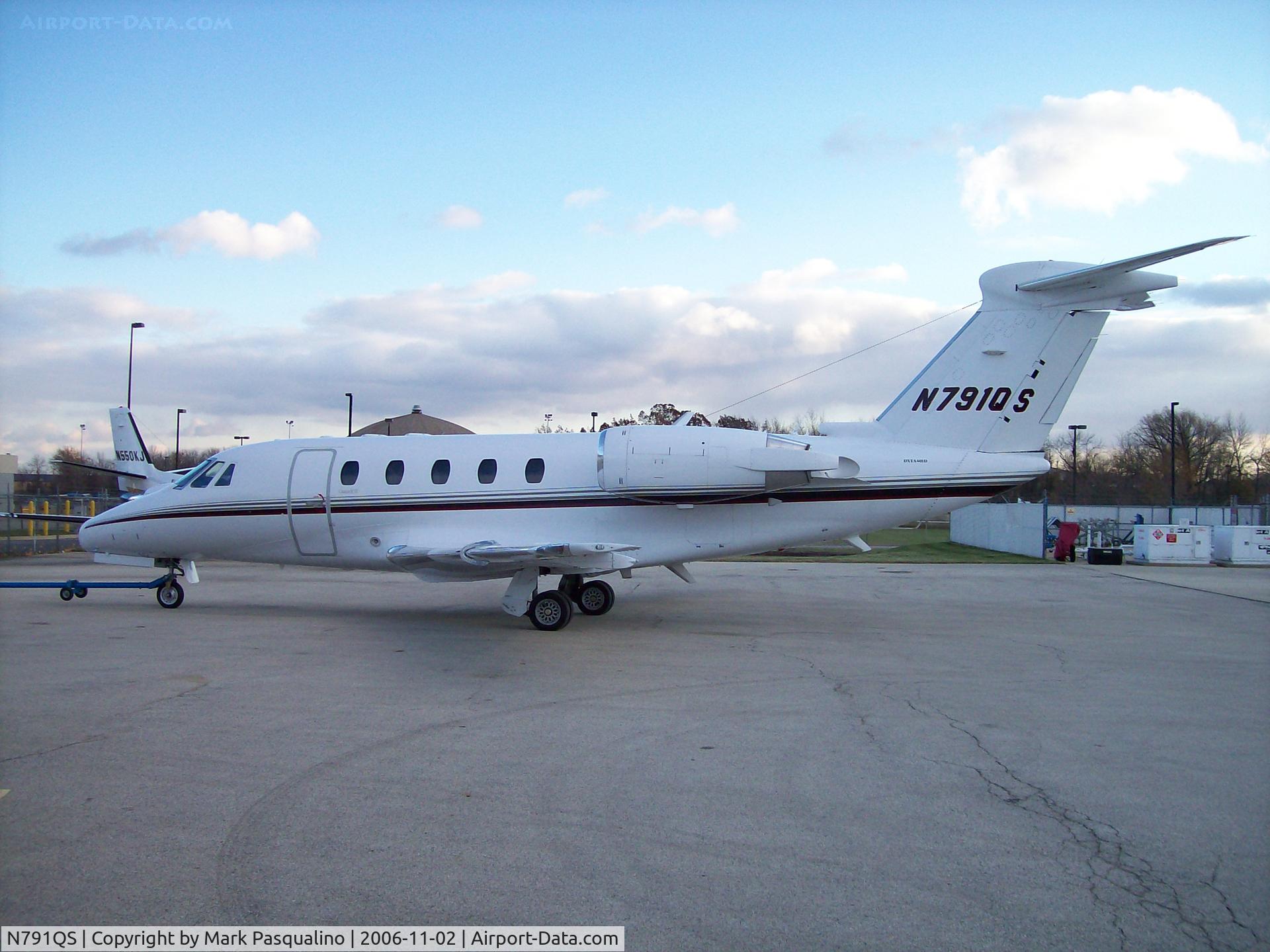 N791QS, 1998 Cessna 650 Citation VII C/N 650-7091, Cessna 650