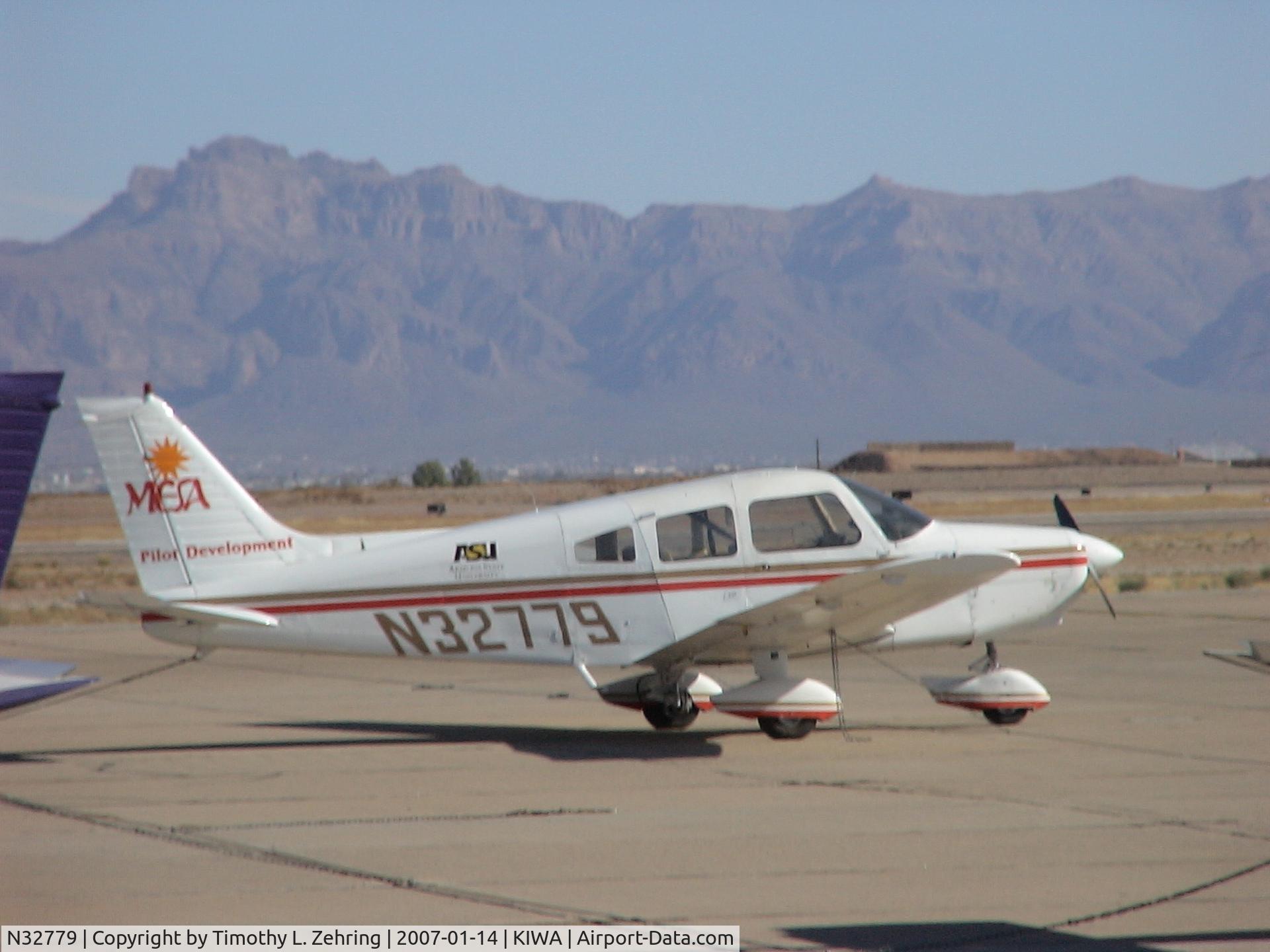 N32779, 1974 Piper PA-28-151 C/N 28-7515238, At Williams Gateway Aiport