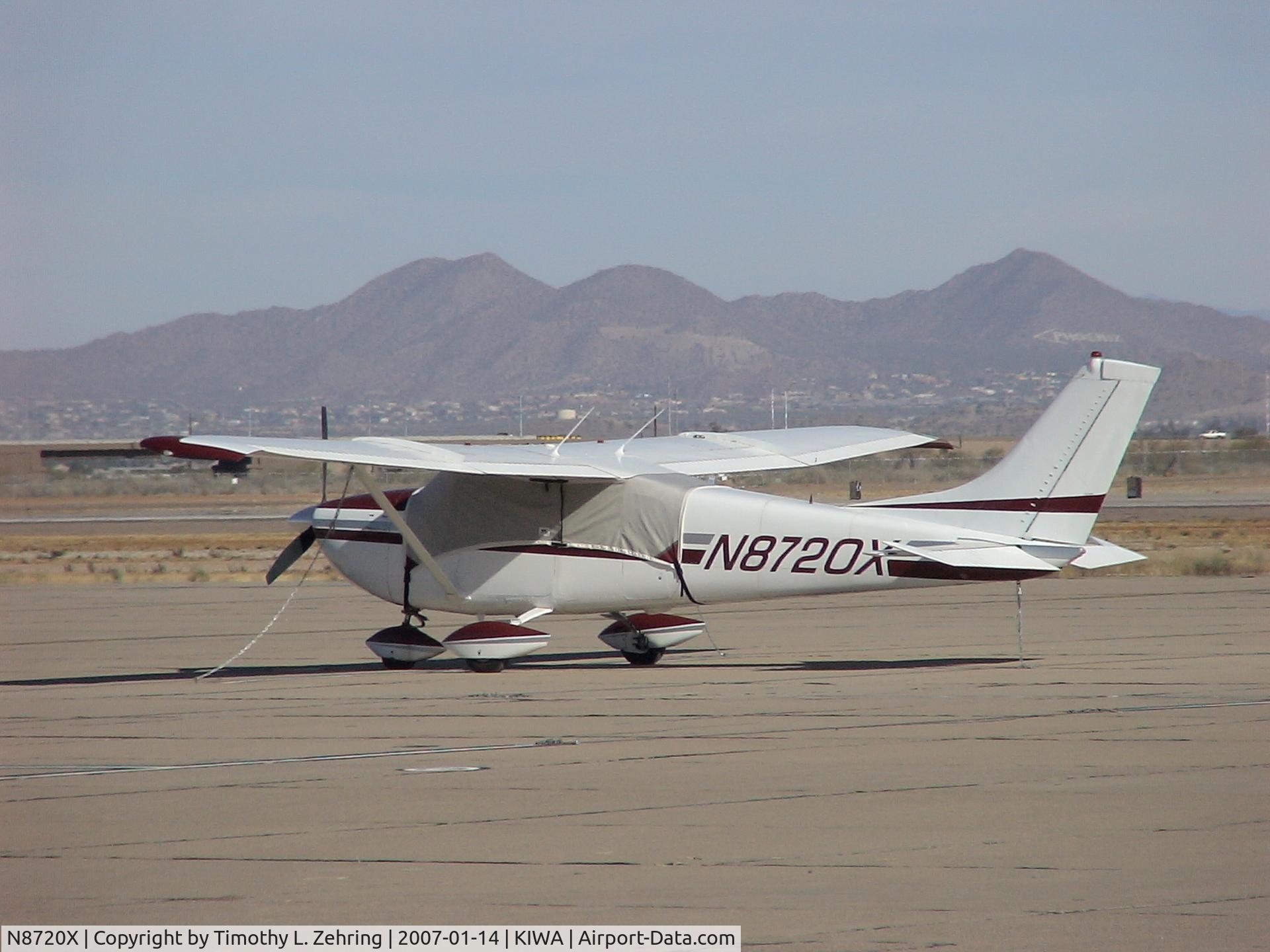 N8720X, 1960 Cessna 182D Skylane C/N 18253120, At Williams Gateway Airport
