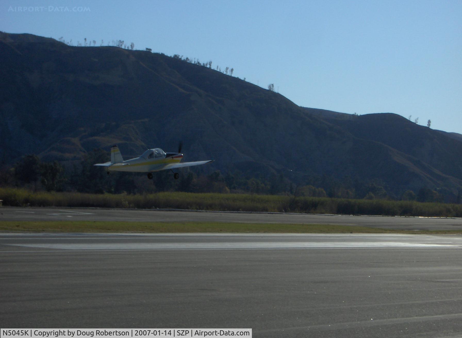 N5045K, Rosenhan SKYHOPPER C/N 1, 1986 Rosenhan Salvay-Stark 'Skyhopper I', Continental O-200 100 Hp, takeoff climbout Rwy 22