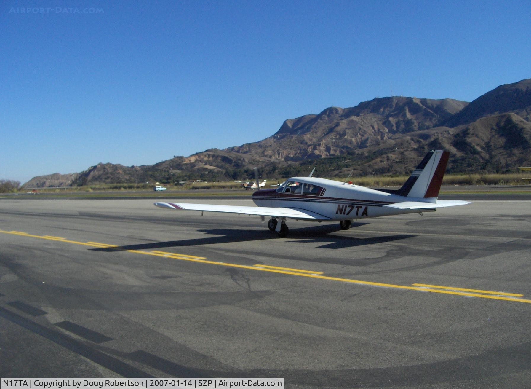 N17TA, 1961 Piper PA-24-250 Comanche C/N 24-2652, 1961 Piper PA-24-250 COMANCHE, Lycoming O-540-A1A5 250 Hp, taxi