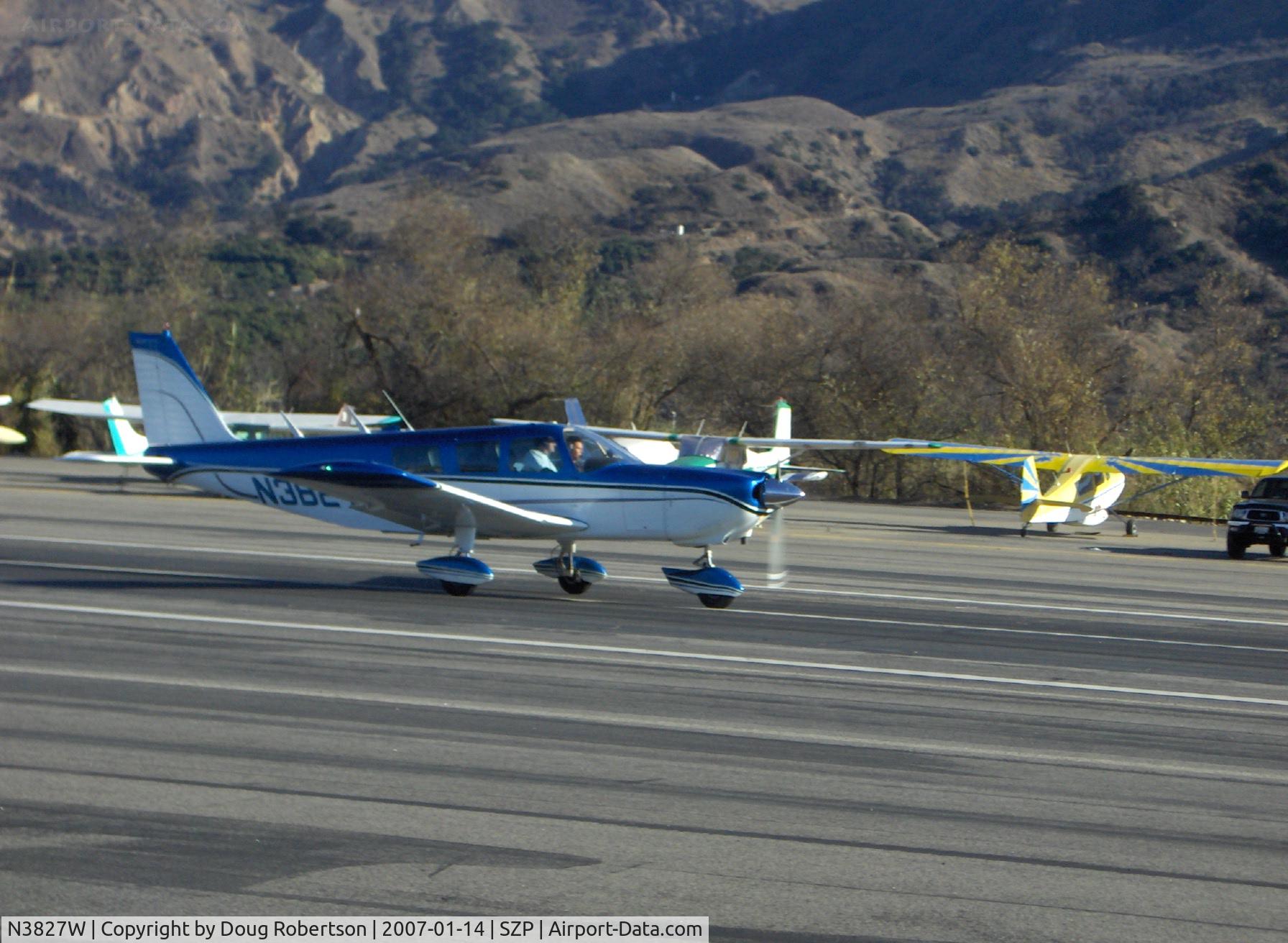 N3827W, 1966 Piper PA-32-260 Cherokee Six Cherokee Six C/N 32-760, 1966 PIPER PA-32-260 CHEROKEE SIX, Lycoming O-540-E4B 260 Hp, takeoff roll rwy 22