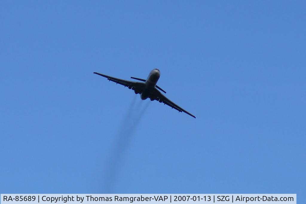 RA-85689, 1990 Tupolev Tu-154M C/N 90A860, Vladivostok Air TU-154M