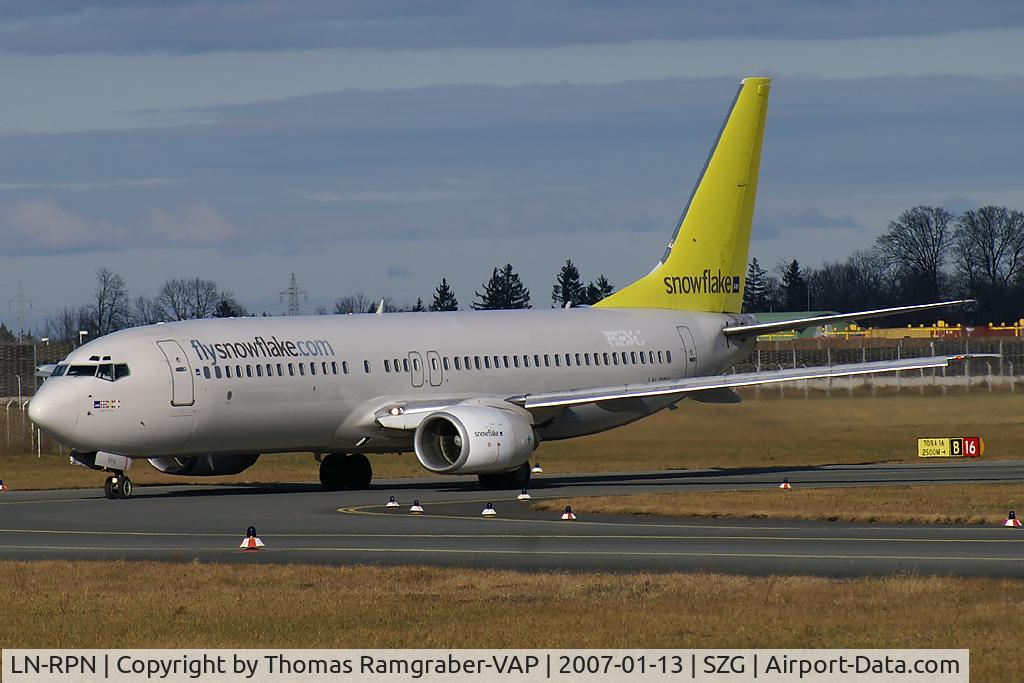 LN-RPN, 2000 Boeing 737-883 C/N 30470, Snowflake B737-800