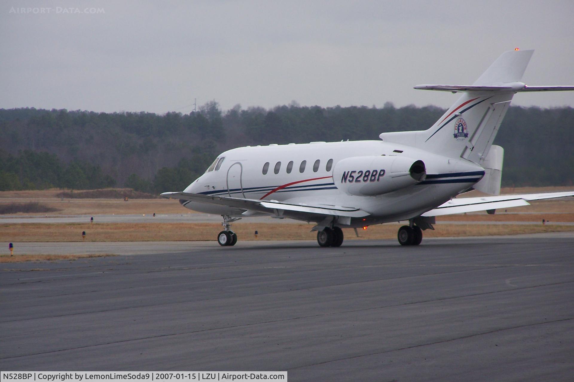 N528BP, 2003 Raytheon Hawker 800XP C/N 258646, This was taken what I was at LZU
