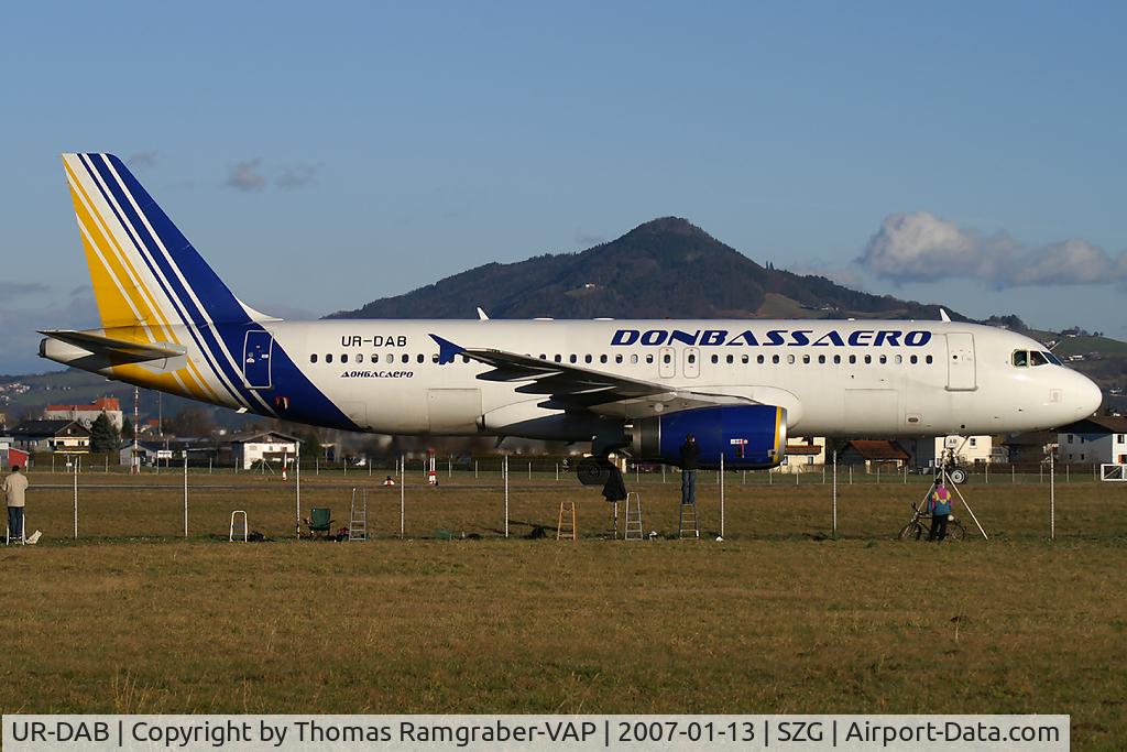 UR-DAB, 1991 Airbus A320-231 C/N 230, Donbassaero A320