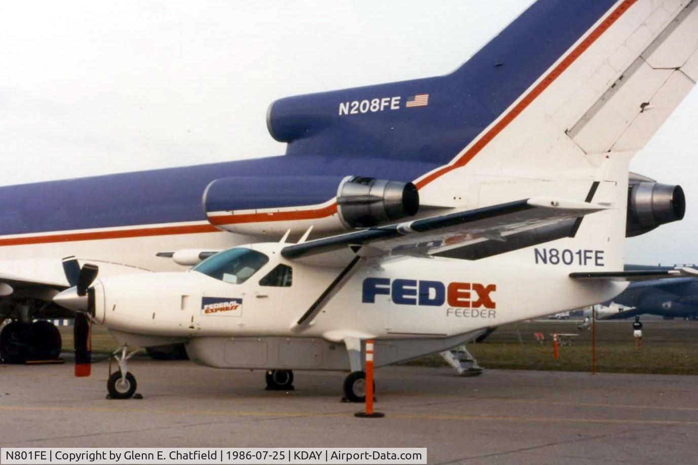 N801FE, 1985 Cessna 208 Caravan I C/N 20800009, At the Dayton International Air Show & Trade Exposition