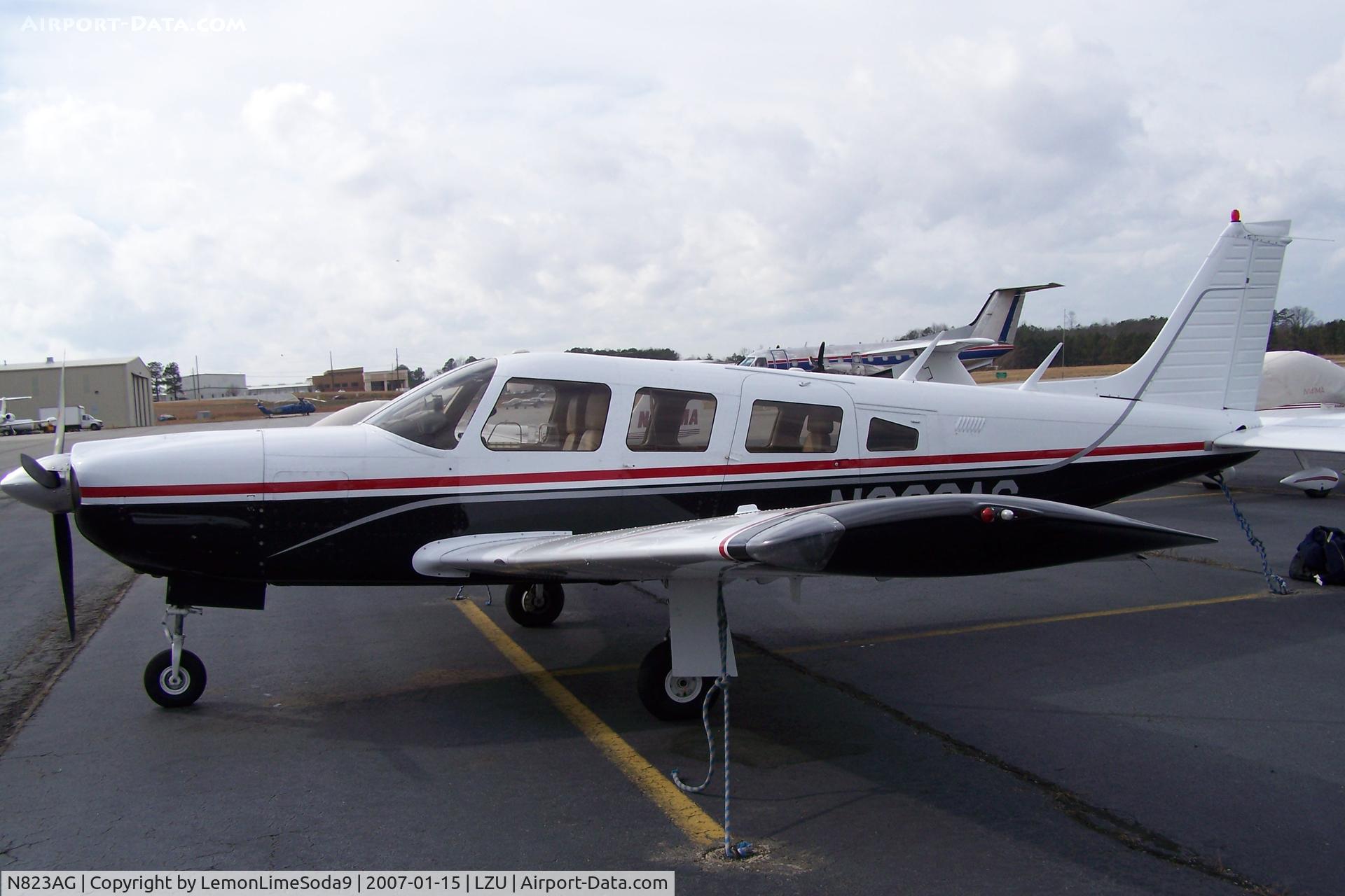 N823AG, 1976 Piper PA-32R-300 Cherokee Lance C/N 32R-7780066, This was taken what I was at LZU