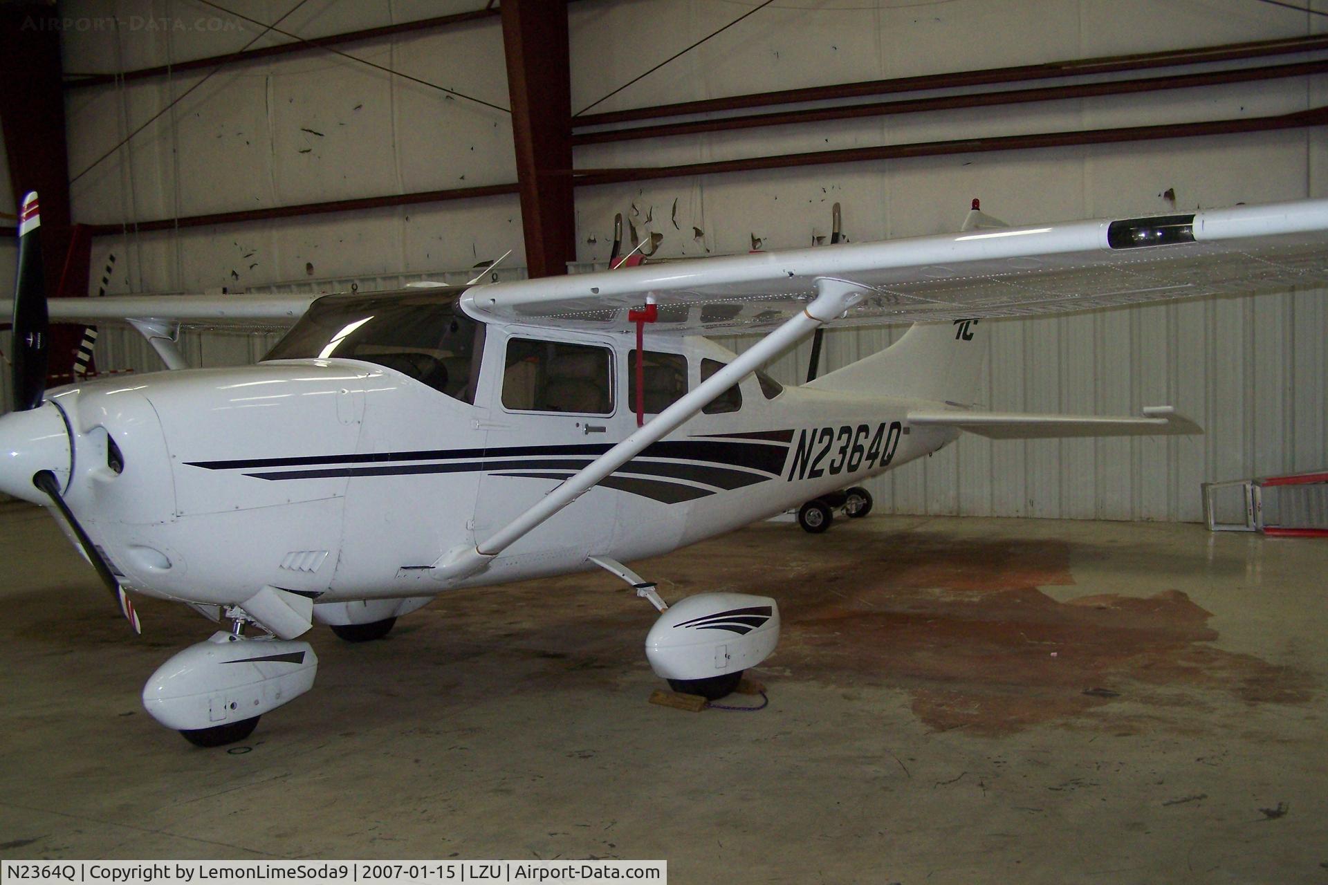 N2364Q, 1999 Cessna T206H Turbo Stationair C/N T20608052, This was taken what I was at LZU