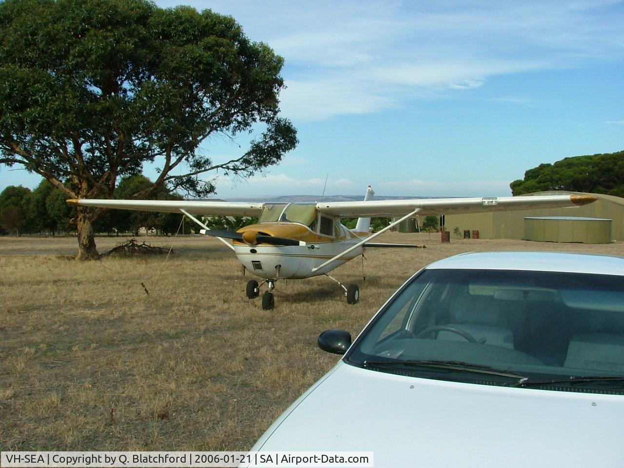 VH-SEA, 1962 Cessna 172C C/N 17257057, VH-SEA at Muston Heights on Kangaroo Island jan 06