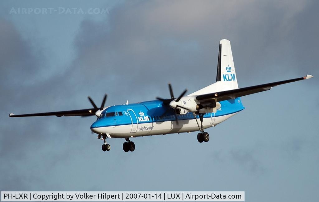 PH-LXR, 1993 Fokker 50 C/N 20277, Fokker F50