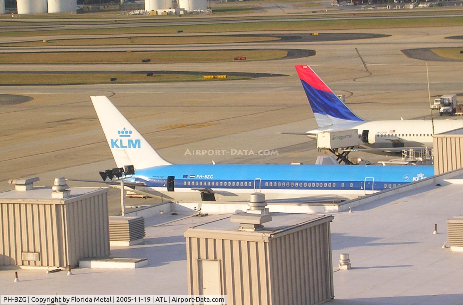 PH-BZG, 1996 Boeing 767-306/ER C/N 27960, KLM 767-300