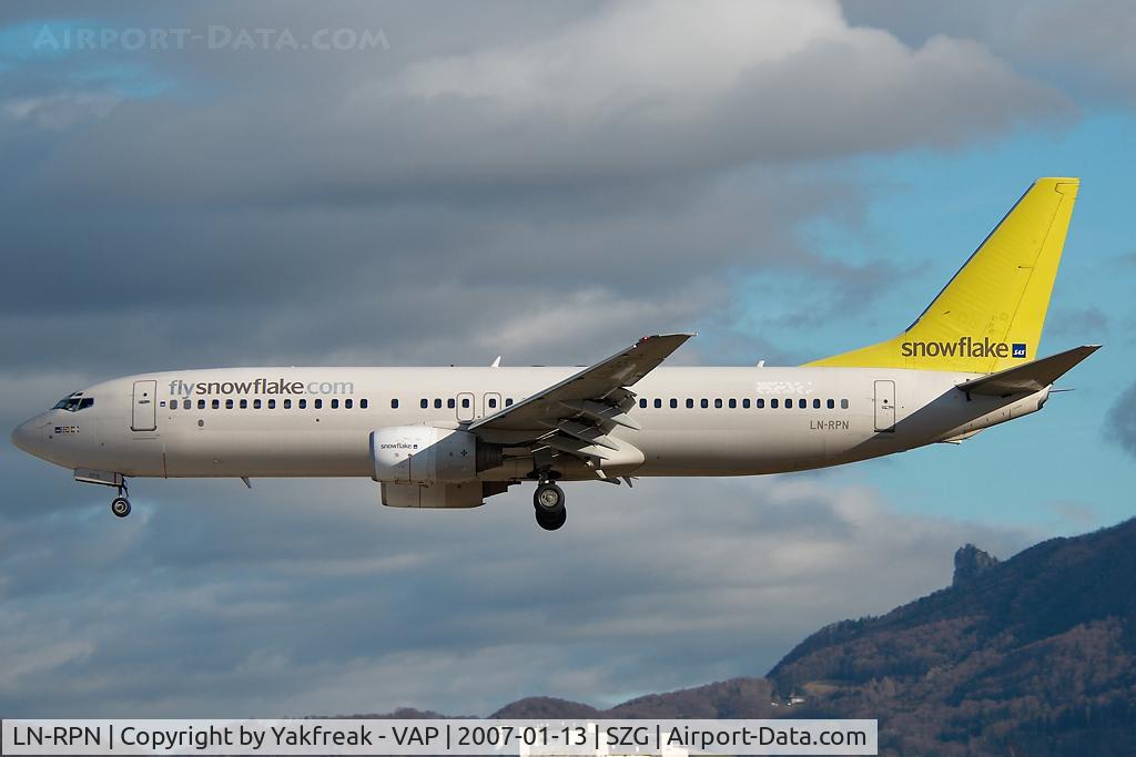 LN-RPN, 2000 Boeing 737-883 C/N 30470, Snowflake Boeing 737-800