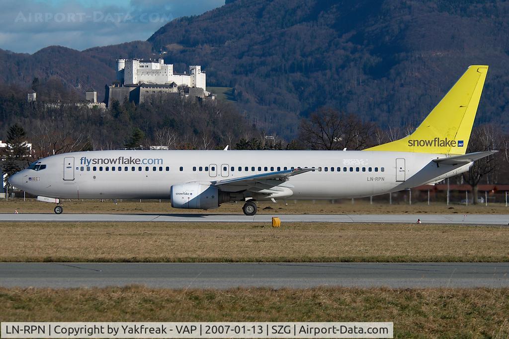 LN-RPN, 2000 Boeing 737-883 C/N 30470, Snowflake Boeing 737-800