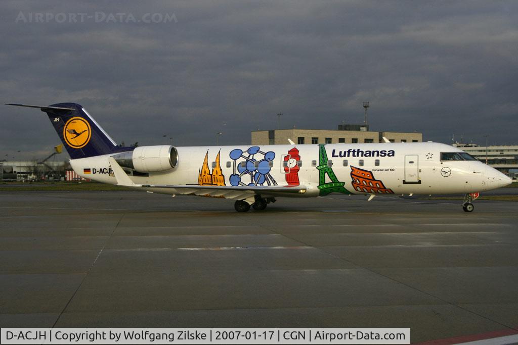 D-ACJH, 1998 Canadair CRJ-200LR (CL-600-2B19) C/N 7266, visitor