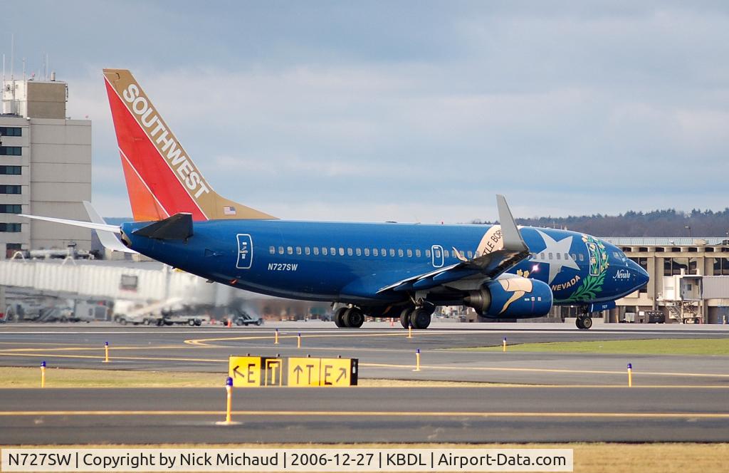 N727SW, 1999 Boeing 737-7H4 C/N 27859, Nevada One off to BWI