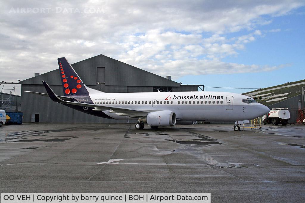 OO-VEH, 1998 Boeing 737-36N C/N 28571, JUST OUT OF THE PAINT SHOP