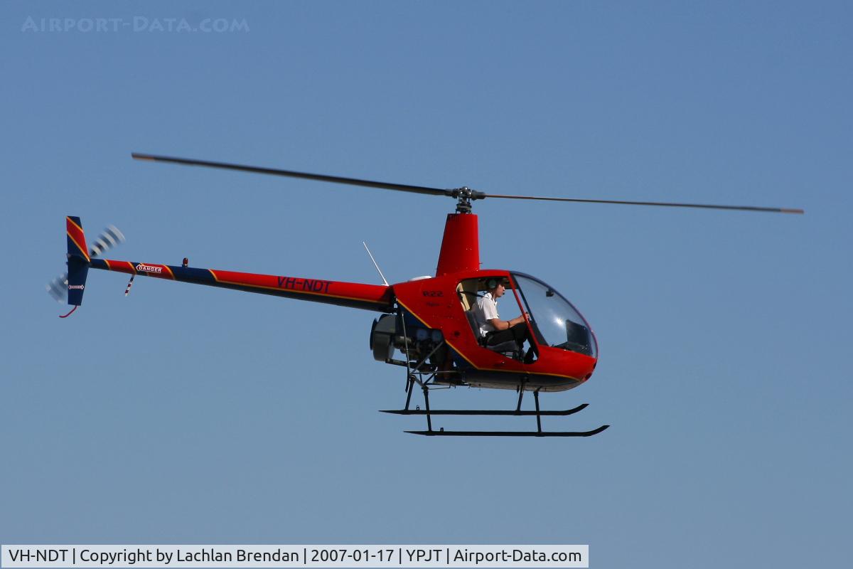 VH-NDT, 1985 Robinson R22 Alpha C/N 0469, Robinson R22 Alpha