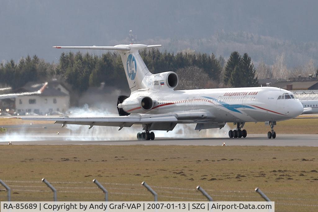 RA-85689, 1990 Tupolev Tu-154M C/N 90A860, Vladivostok Avia Tu154M