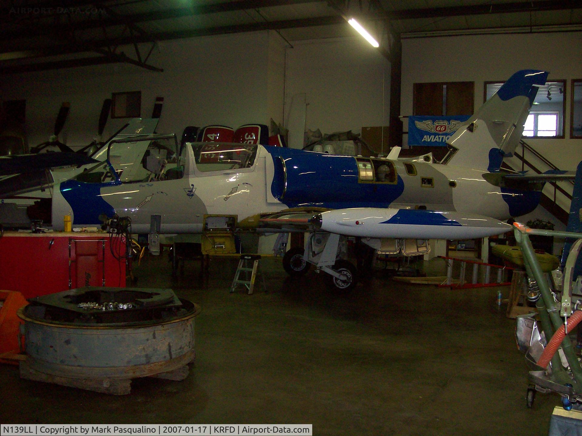 N139LL, 1981 Aero L-39C Albatros C/N 132011, L39C