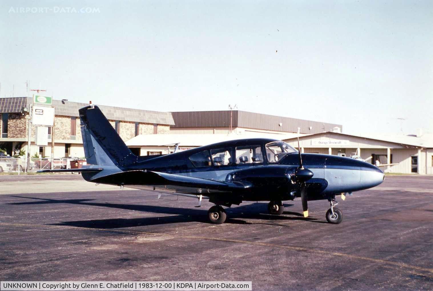 UNKNOWN, , Photo taken for aircraft recognition training, great paint job. Piper Aztec