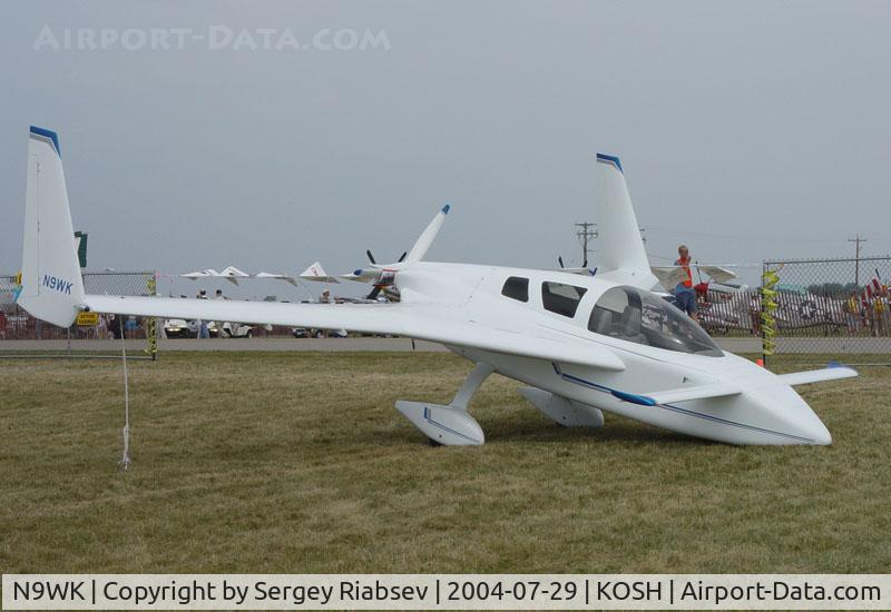 N9WK, 2003 Co-Z Cozy Mark IV C/N 0536, EAA AirVenture 2004