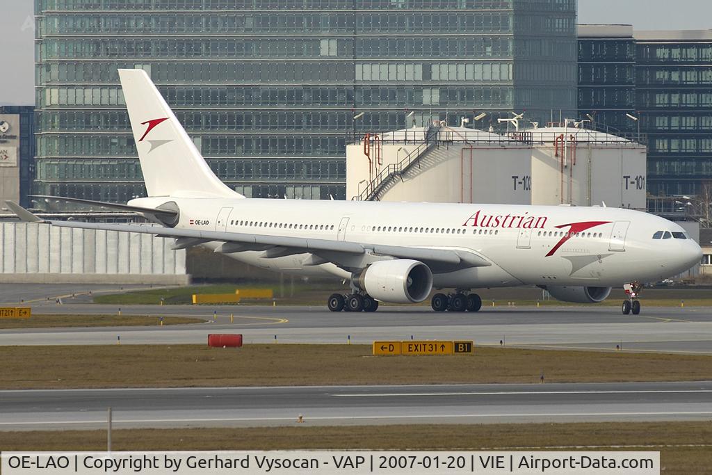 OE-LAO, 2000 Airbus A330-223 C/N 181, repainted Tail