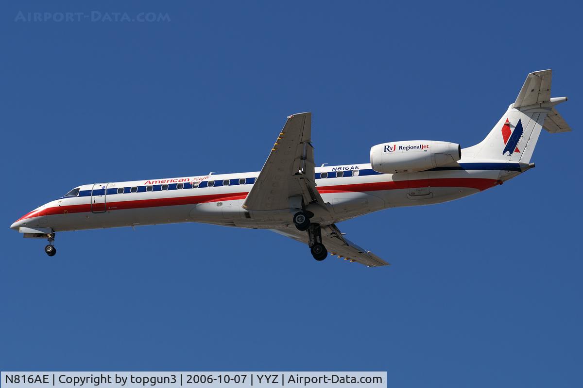 N816AE, 2002 Embraer ERJ-140LR (EMB-135KL) C/N 145552, Short final for RWY24R.