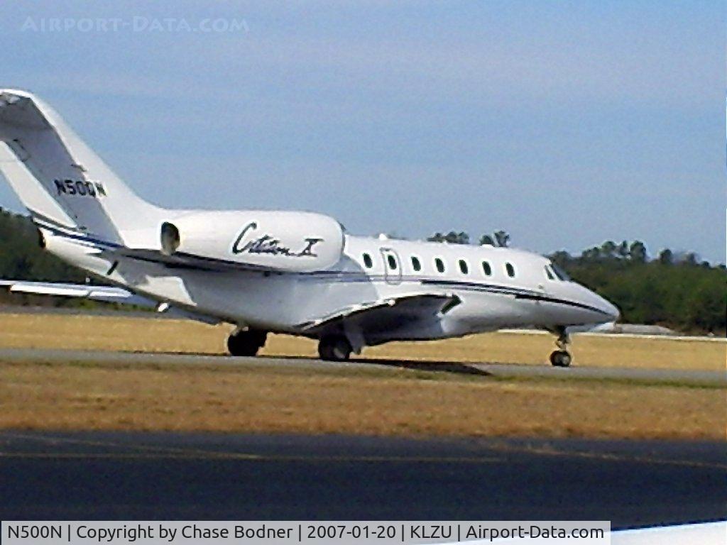 N500N, 2005 Cessna 750 Citation X C/N 750-0239, Citation X taxiing to the runway at KLZU.
