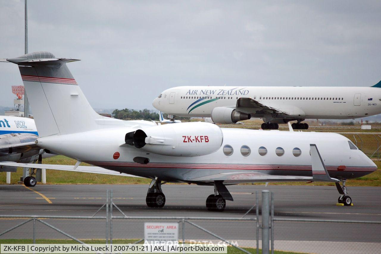 ZK-KFB, Gulfstream Aerospace G-IV C/N 1362, At Auckland