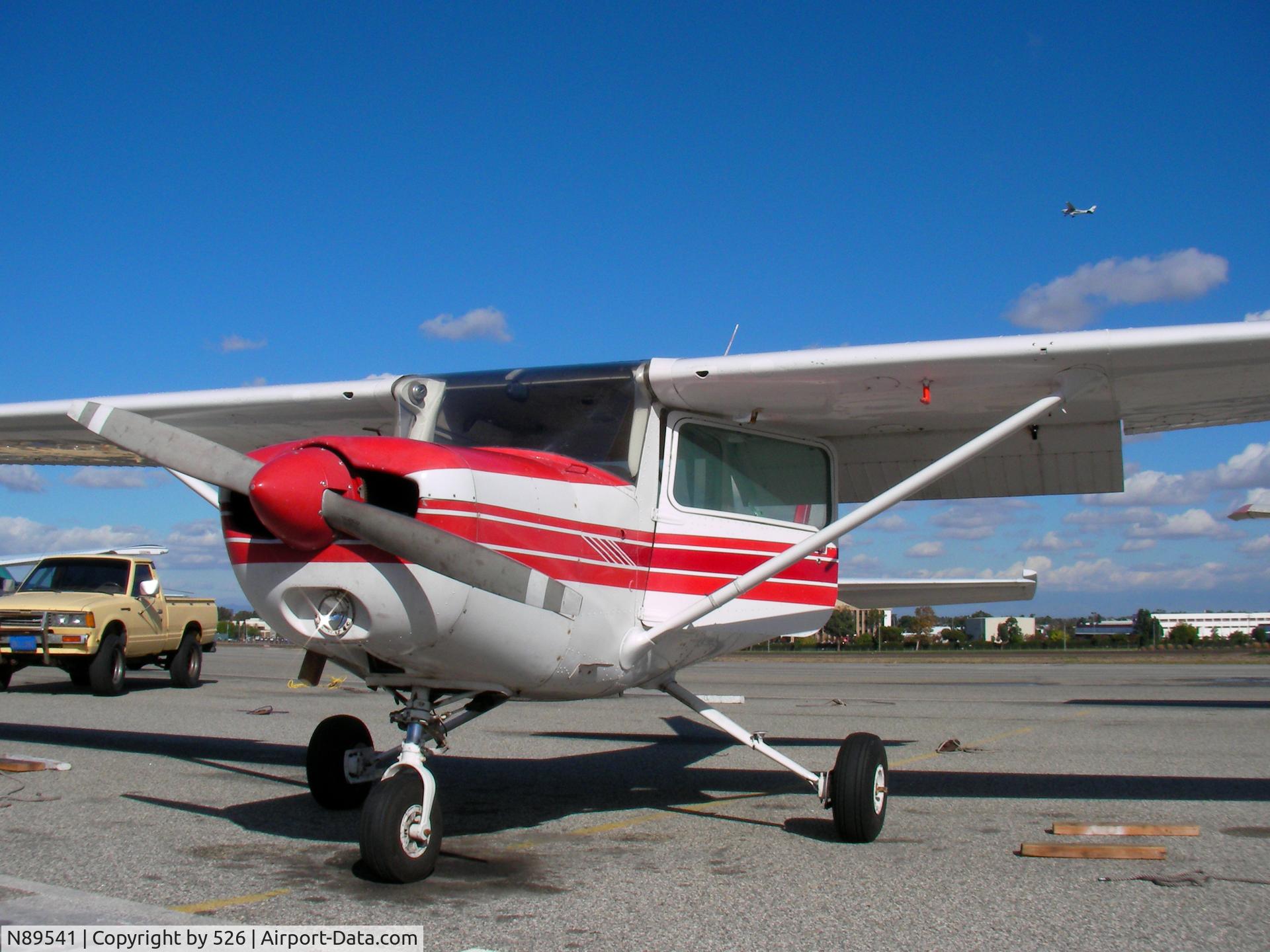 N89541, 1978 Cessna 152 C/N 15282777, 541@KTOA Ramp
