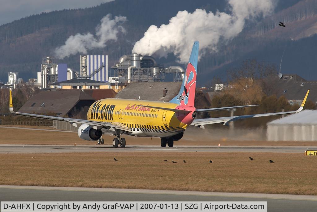 D-AHFX, 2001 Boeing 737-8K5 C/N 30416, HLX 737-800