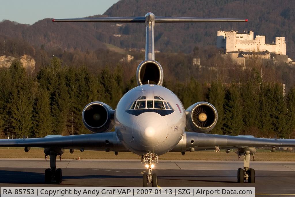 RA-85753, 1992 Tupolev Tu-154M C/N 92A935, Pulkovo Tu154M