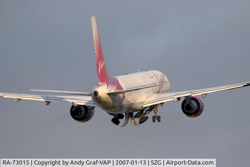 RA-73015, 1992 Boeing 757-230 C/N 25901, Vim Air 757-200