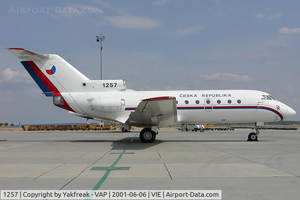 1257, 1978 Yakovlev Yak-40K C/N 9821257, Czech - Air Force Yakovlev 40