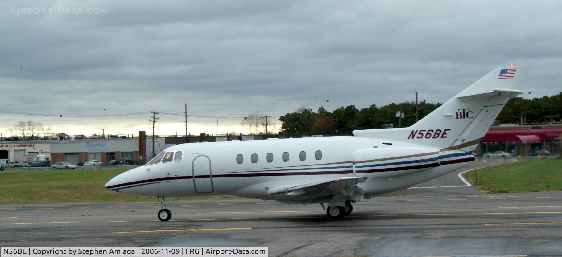 N56BE, 2001 Raytheon Hawker 800XP C/N 258527, Taxi to the active...