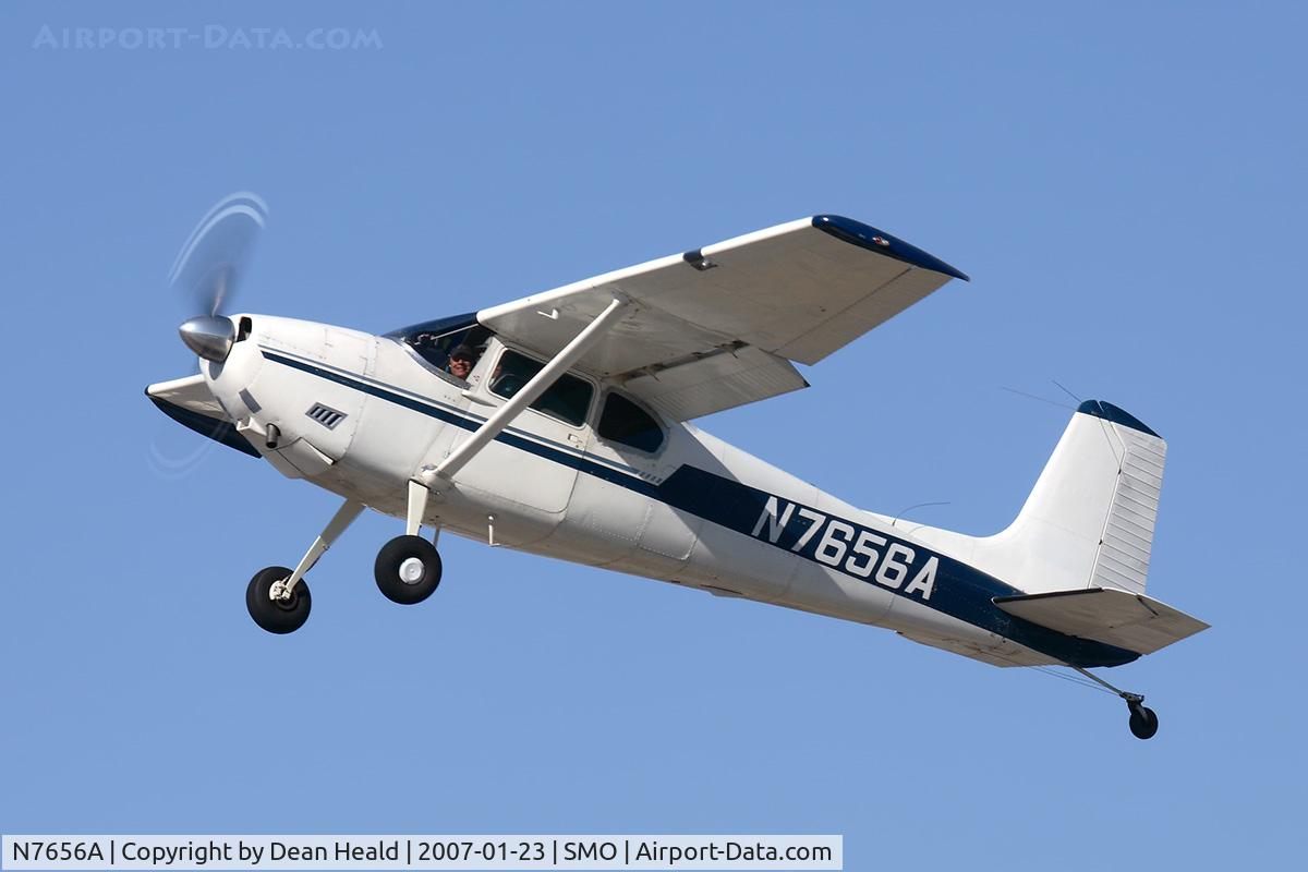 N7656A, 1956 Cessna 180 C/N 32553, 1956 Cessna 180 N7656A climbing out from RWY 21. It was great talking with these guys.