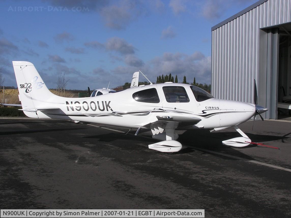 N900UK, 2005 Cirrus SR22 GTS C/N 1463, Cirrus SR22 gts at Turweston