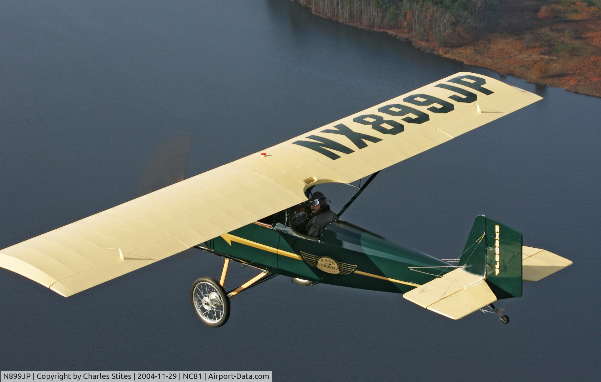 N899JP, 2004 Pietenpol Air Camper C/N 0101, In flight shot over Jordan Lake, North Carolina