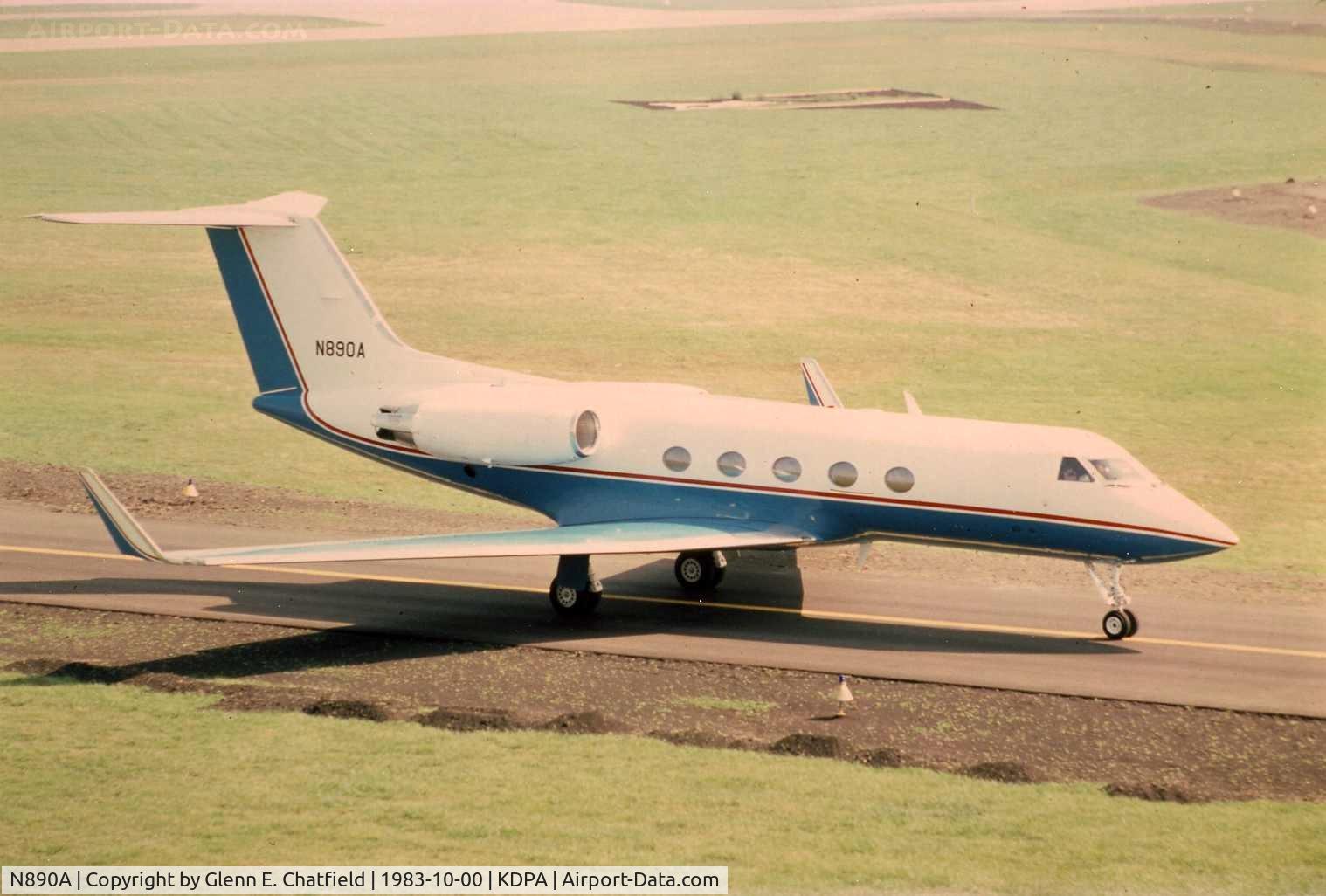 N890A, 1968 Gulfstream Aerospace G-1159B Gulfstream II C/N 16, Photo taken for aircraft recognition training