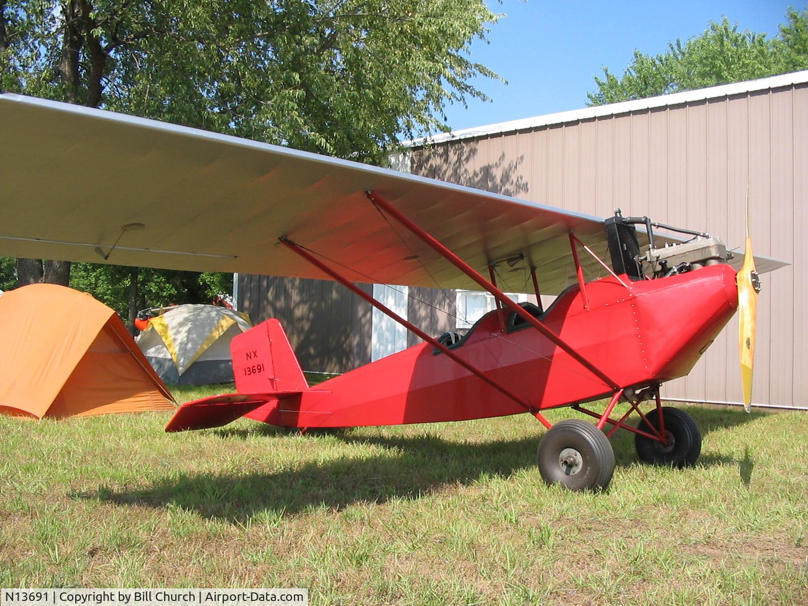 N13691, 1933 Pietenpol Air Camper C/N 1, N13691 at the Pietenpol fly-in at Brodhead 2005