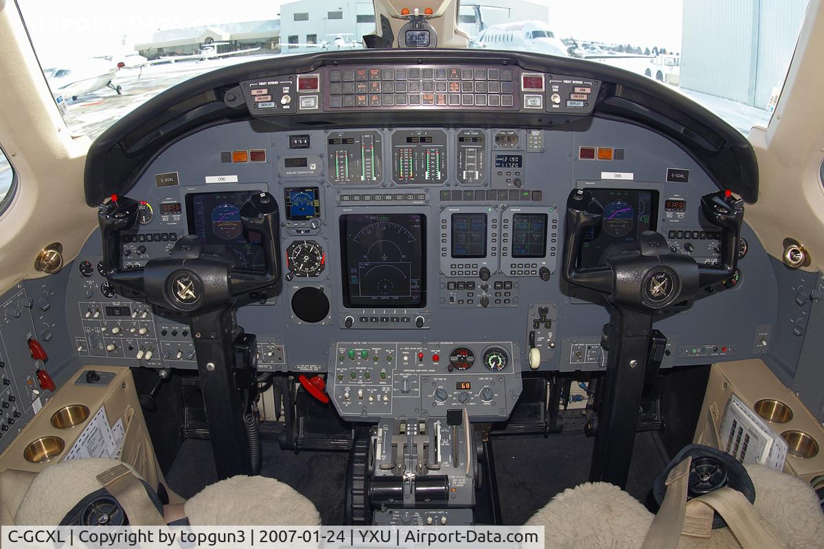 C-GCXL, 2000 Cessna 560XL C/N 560-5096, Cockpit view