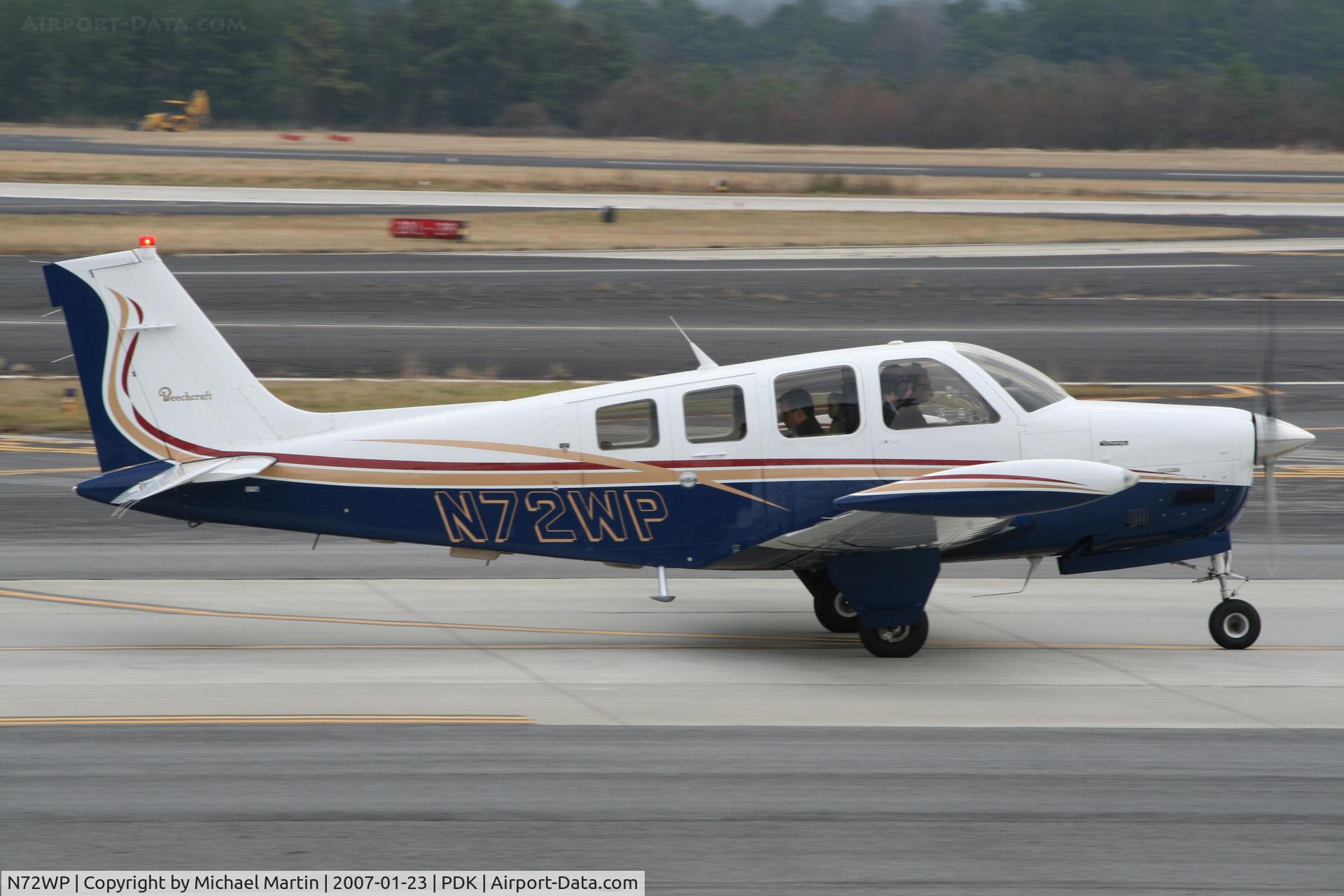 N72WP, 1985 Beech A36 Bonanza 36 C/N E-2288, Taxing to Runway 2L