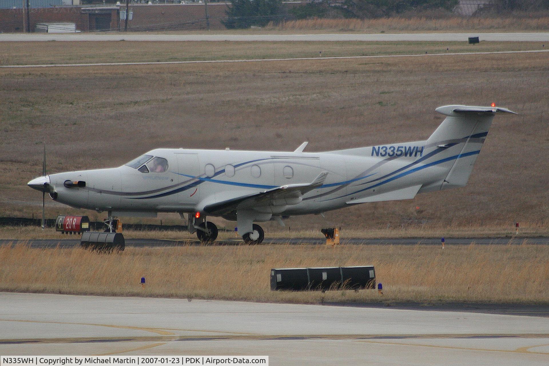 N335WH, 2000 Pilatus PC-12/45 C/N 335, Taxing to Epps Air Service