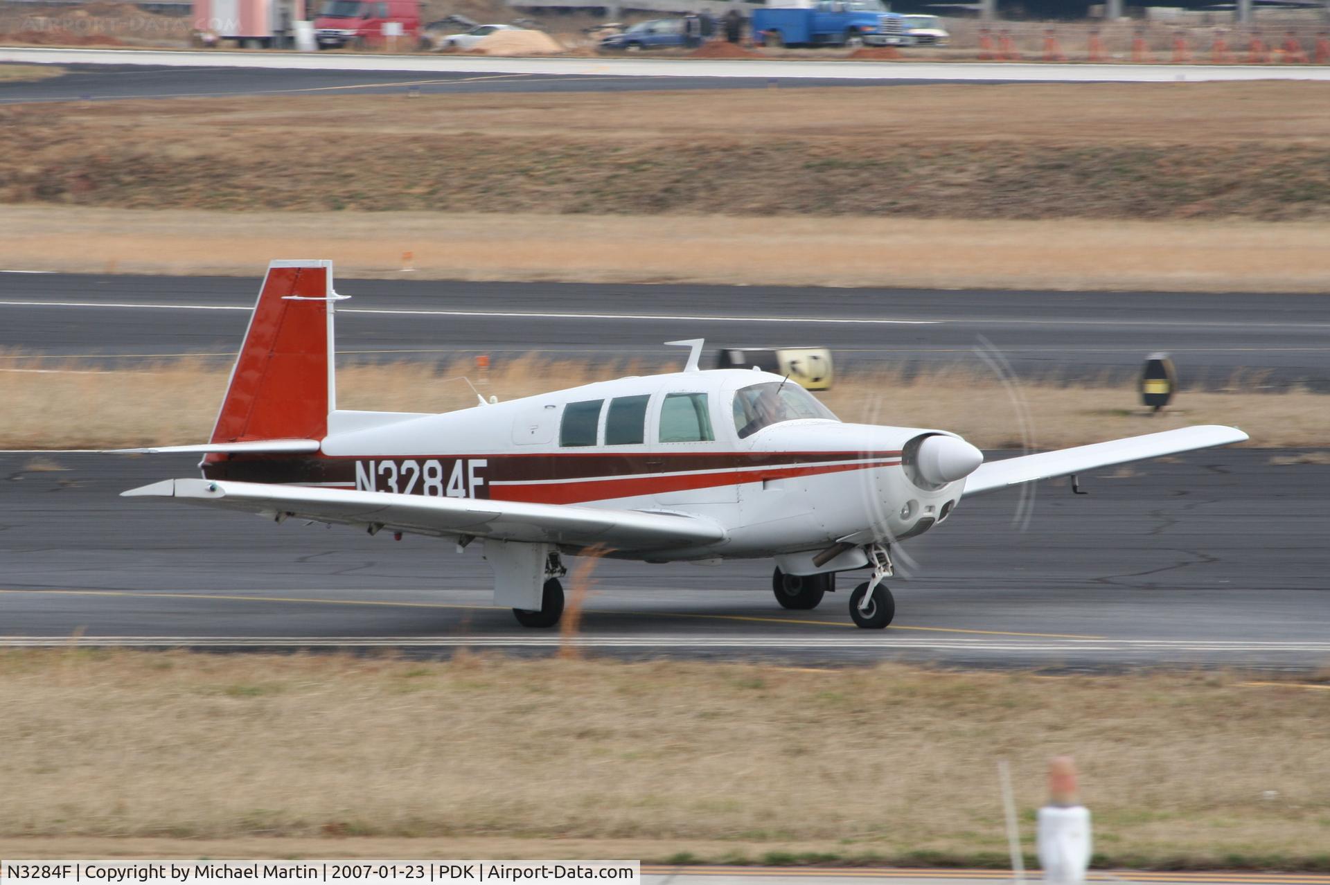 N3284F, 1967 Mooney M20F Executive C/N 670377, Taxing to Runway 2L