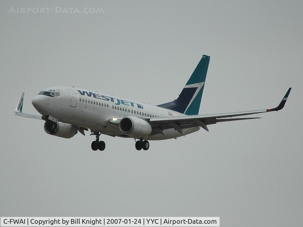 C-FWAI, 2002 Boeing 737-7CT C/N 33656, Wind corrections