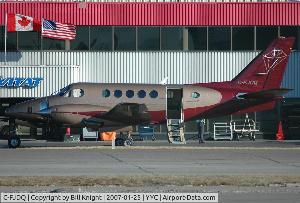 C-FJDQ, 1976 Beech B100 King Air King Air C/N BE-16, parked skyservice fbo